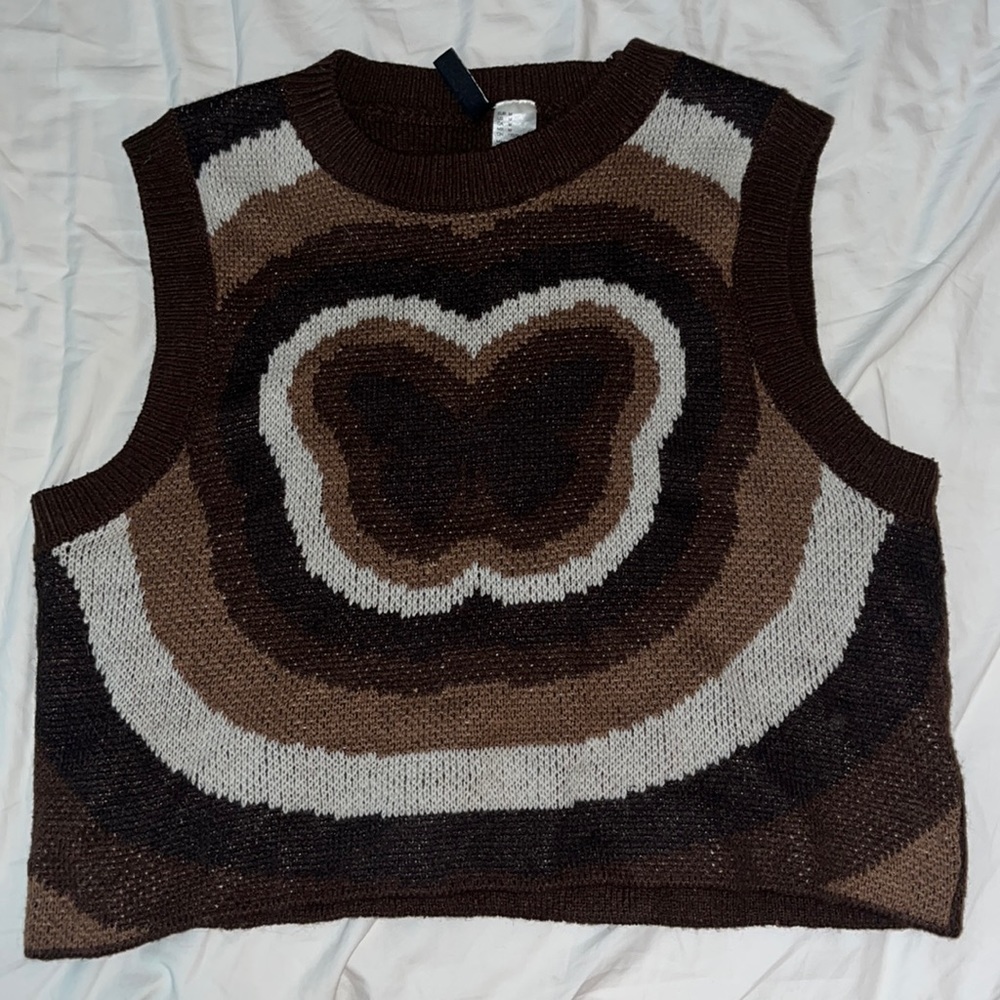 sweater vest with butterfly